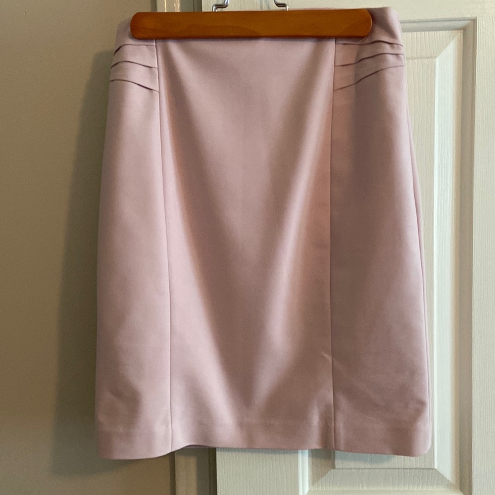 Express pin tuck skirt, blush color